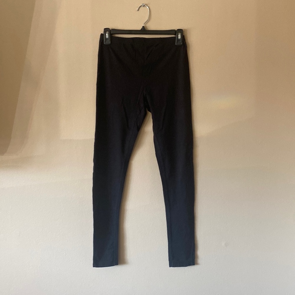 womens black leggings